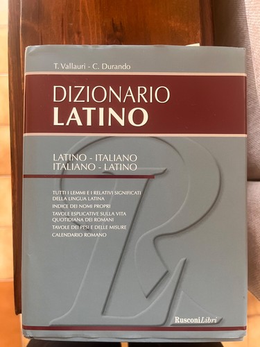 Dizionario latino per - di,